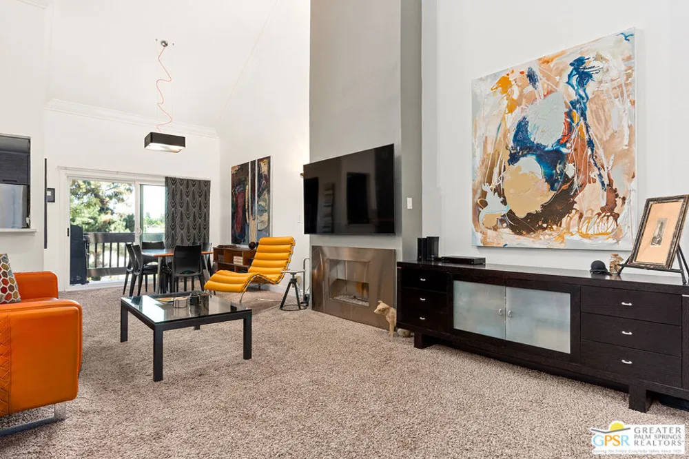 10306 Summertime Lane Culver City, CA 90230