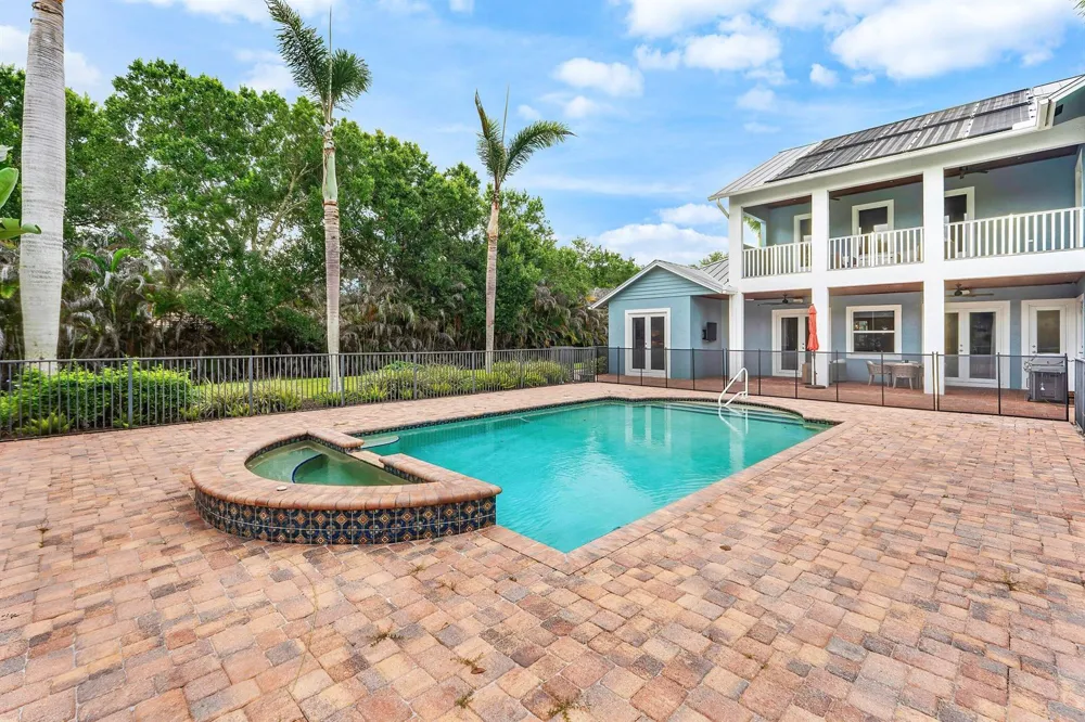 2952 SW Buena Vista Drive Palm City, FL 34990