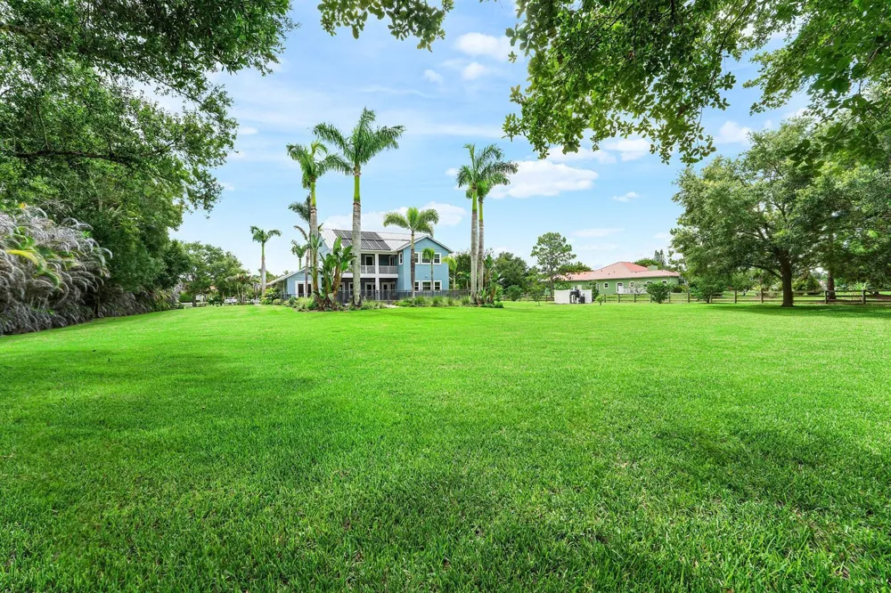 2952 SW Buena Vista Drive Palm City, FL 34990
