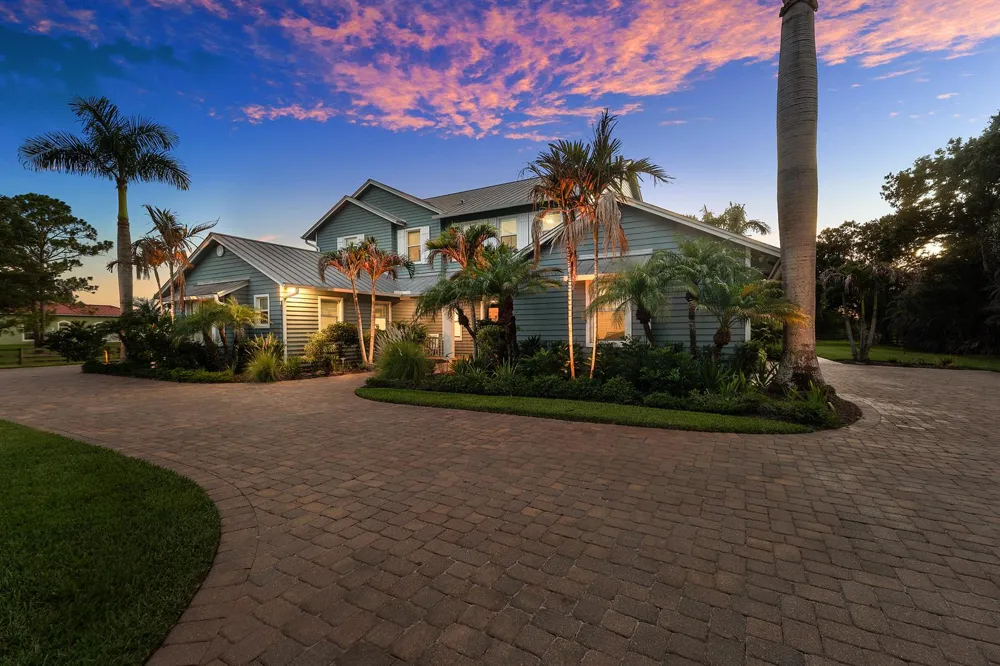 2952 SW Buena Vista Drive Palm City, FL 34990