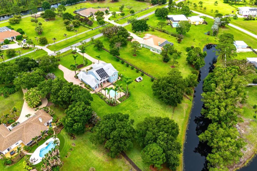 2952 SW Buena Vista Drive Palm City, FL 34990