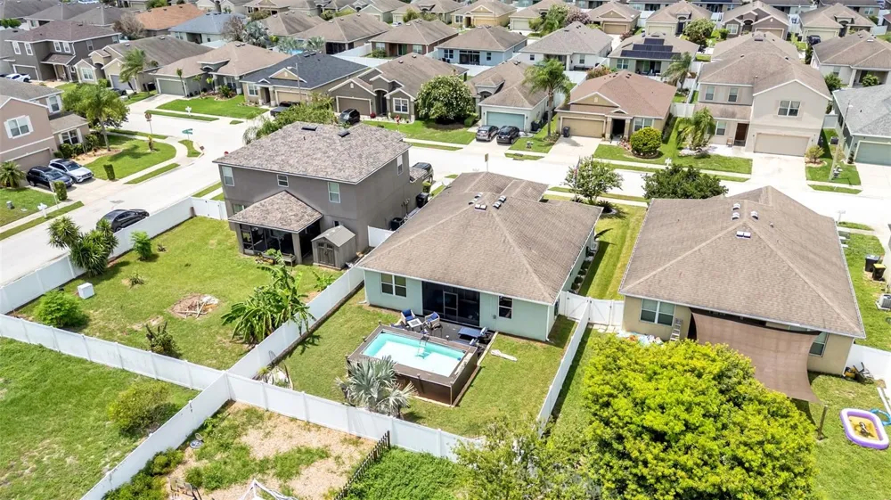 1053 KRENSON WOODS ROAD Lakeland, FL 33813