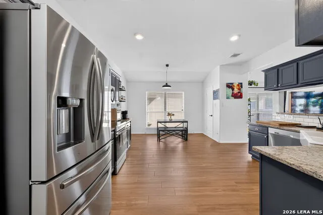 26030 STARLING HL San Antonio, TX 78260
