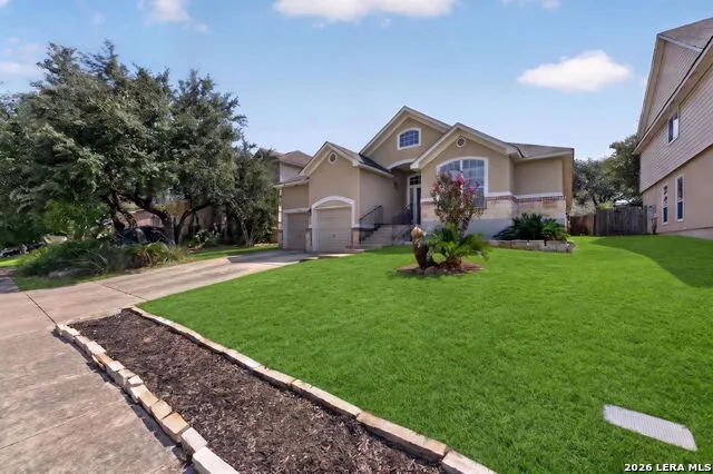 26030 STARLING HL San Antonio, TX 78260