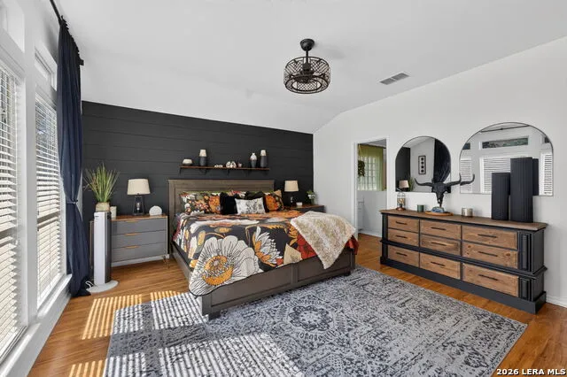 26030 STARLING HL San Antonio, TX 78260