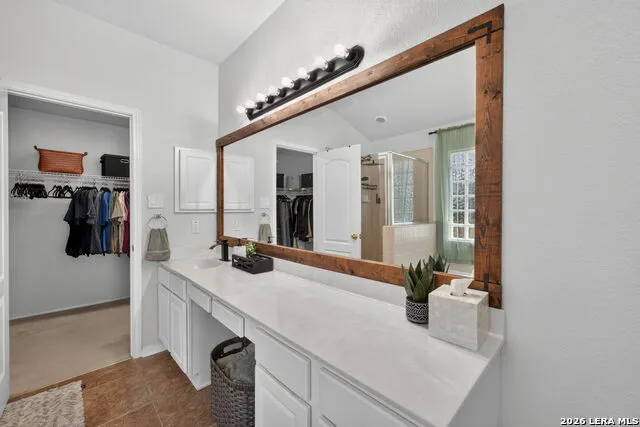 26030 STARLING HL San Antonio, TX 78260