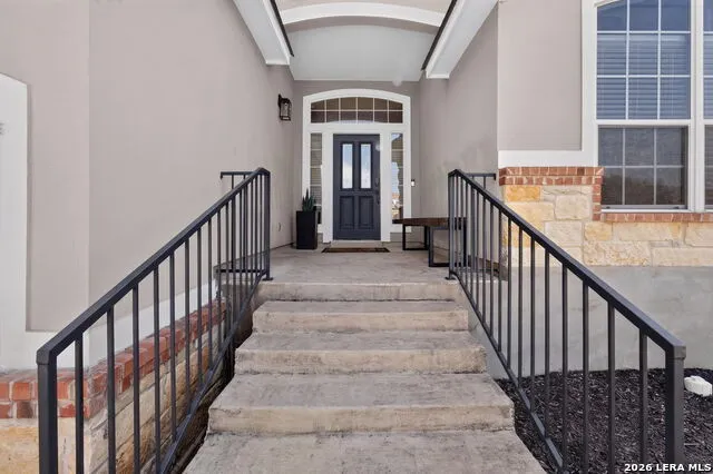 26030 STARLING HL San Antonio, TX 78260