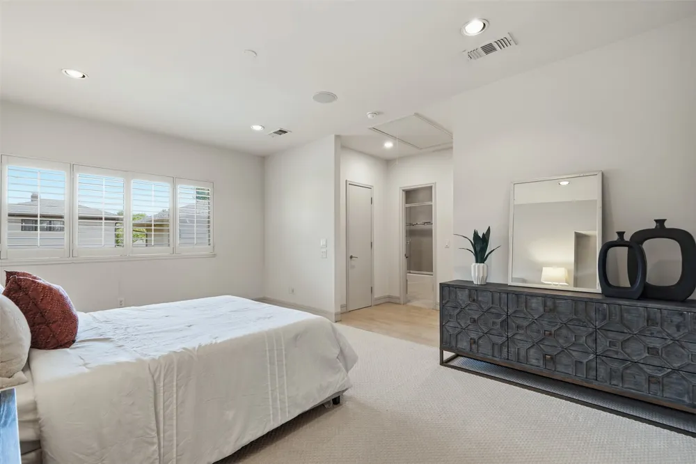 5211 Miller Avenue Dallas, TX 75206