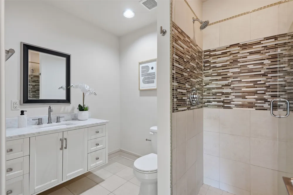 5211 Miller Avenue Dallas, TX 75206