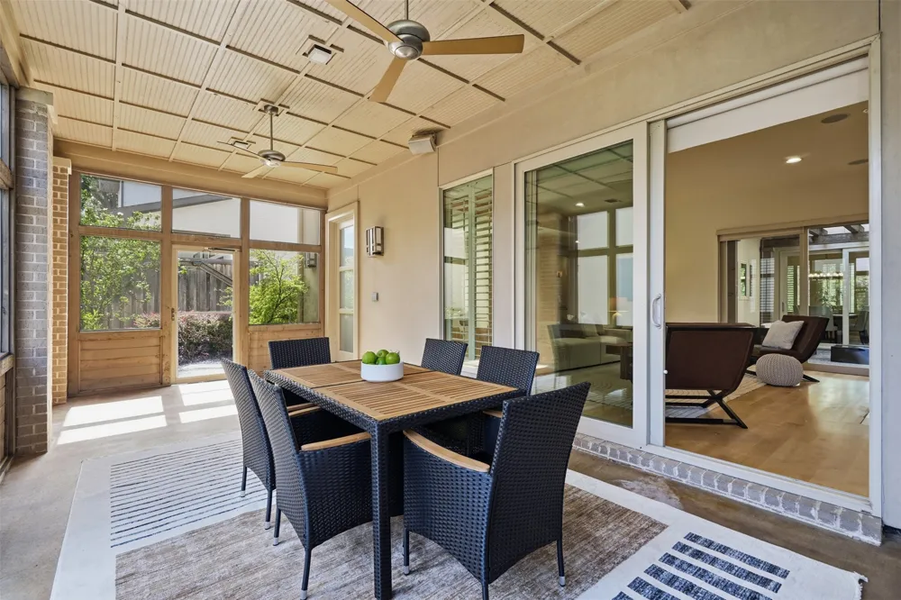 5211 Miller Avenue Dallas, TX 75206