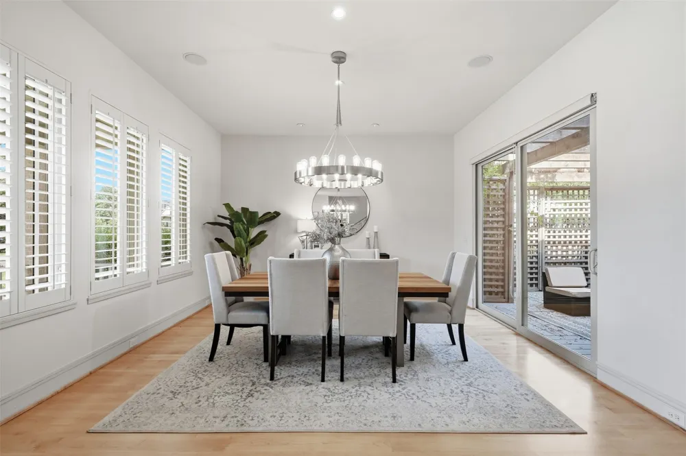 5211 Miller Avenue Dallas, TX 75206