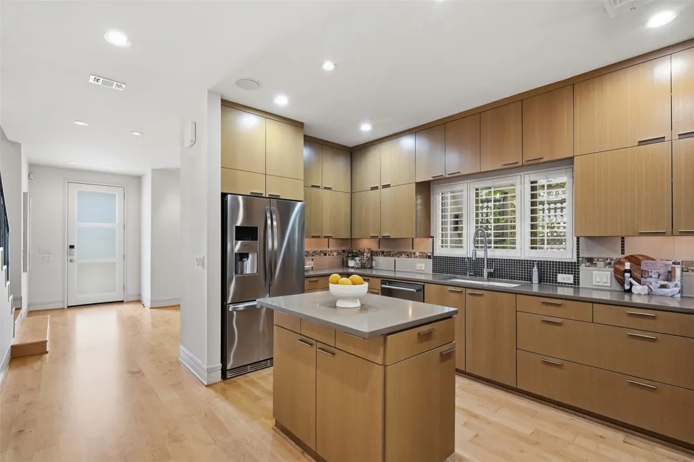 5211 Miller Avenue Dallas, TX 75206