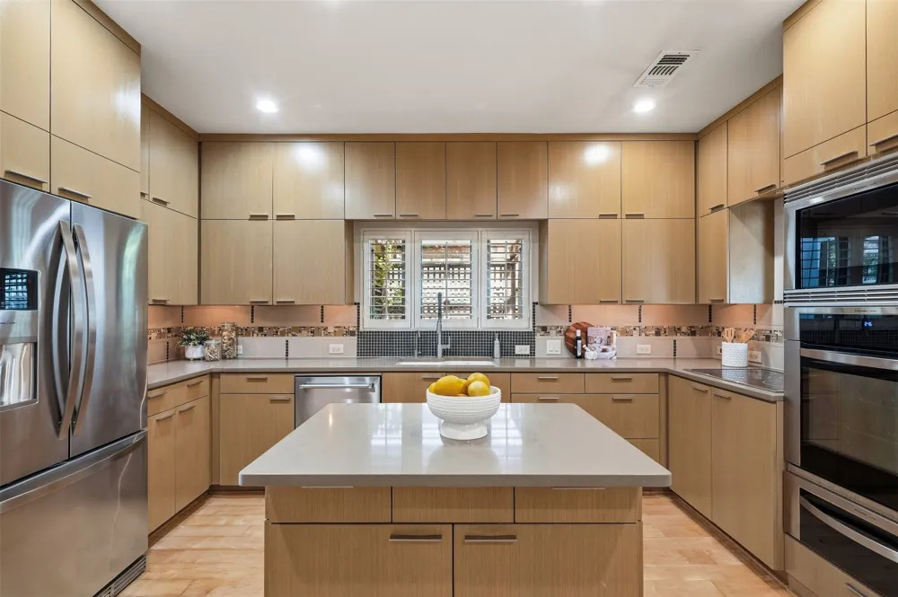 5211 Miller Avenue Dallas, TX 75206