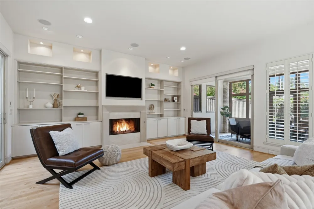 5211 Miller Avenue Dallas, TX 75206