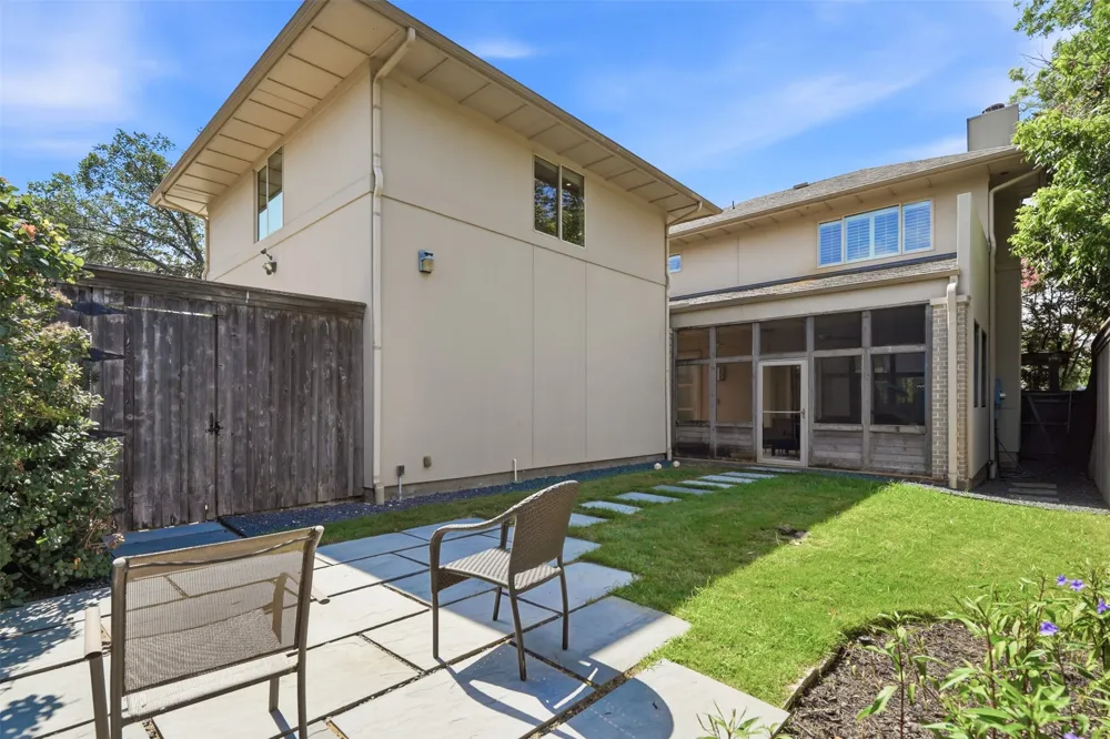 5211 Miller Avenue Dallas, TX 75206