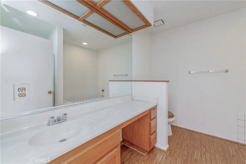 13635 Palm Street Cerritos, CA 90703