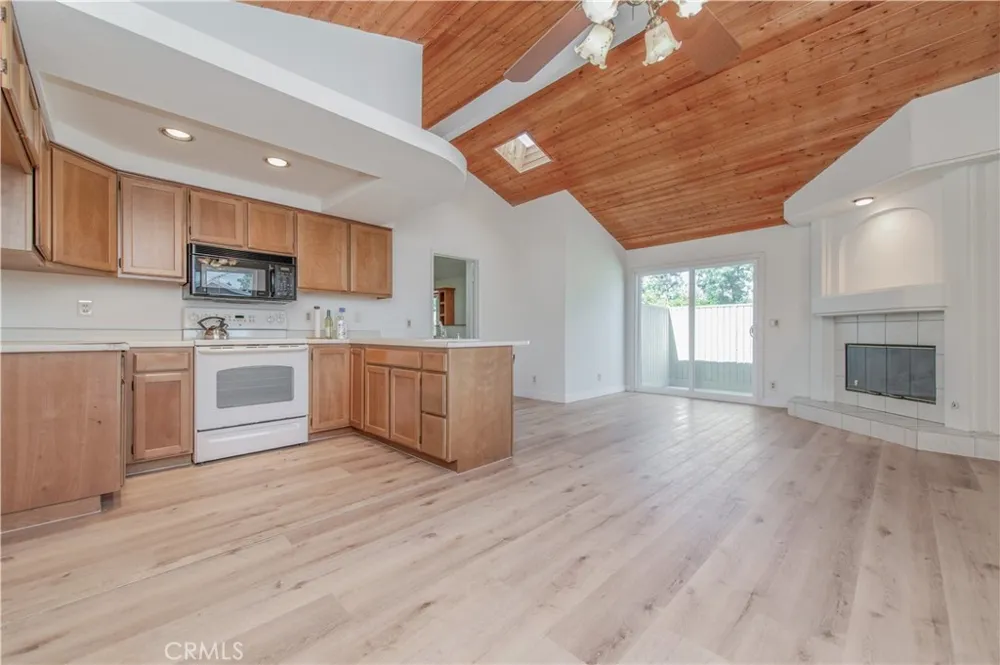 13635 Palm Street Cerritos, CA 90703