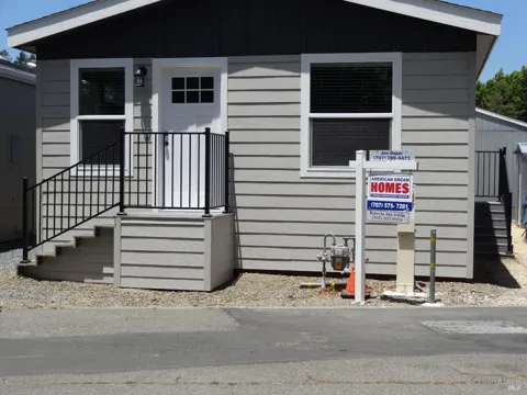 413 Crystal Drive