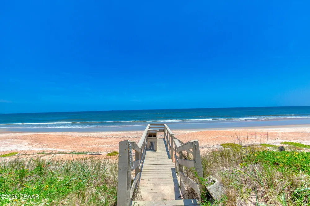 2290 Ocean Shore Boulevard #207 Ormond Beach, FL 32176