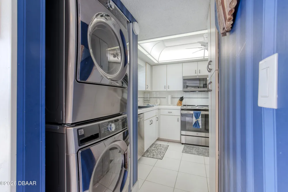 2290 Ocean Shore Boulevard #207 Ormond Beach, FL 32176