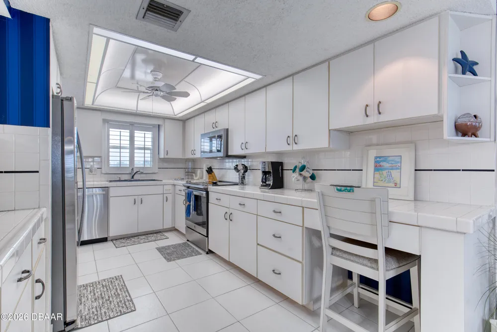 2290 Ocean Shore Boulevard #207 Ormond Beach, FL 32176
