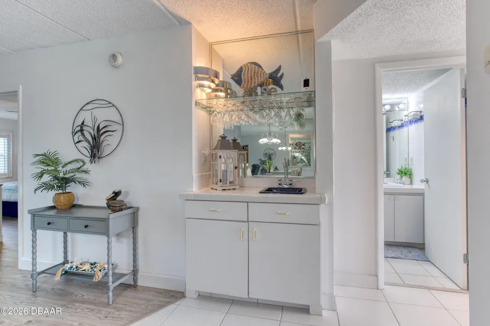 2290 Ocean Shore Boulevard #207 Ormond Beach, FL 32176