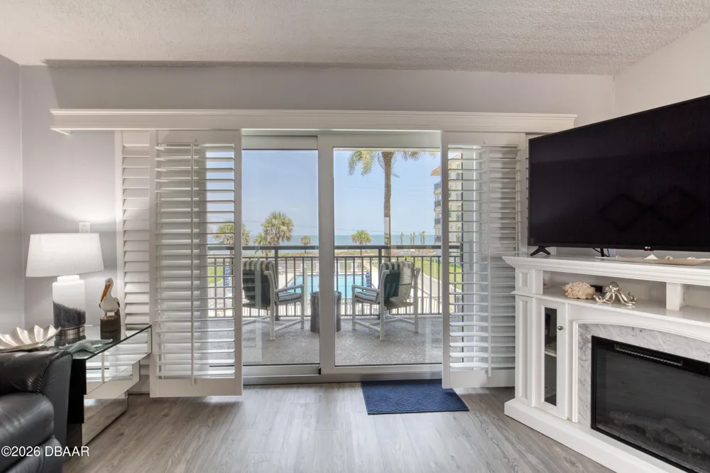 2290 Ocean Shore Boulevard #207 Ormond Beach, FL 32176