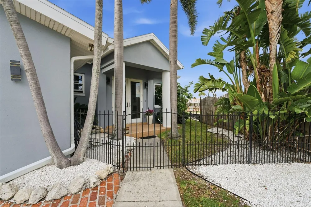 16115 4TH STREET E Redington Beach, FL 33708
