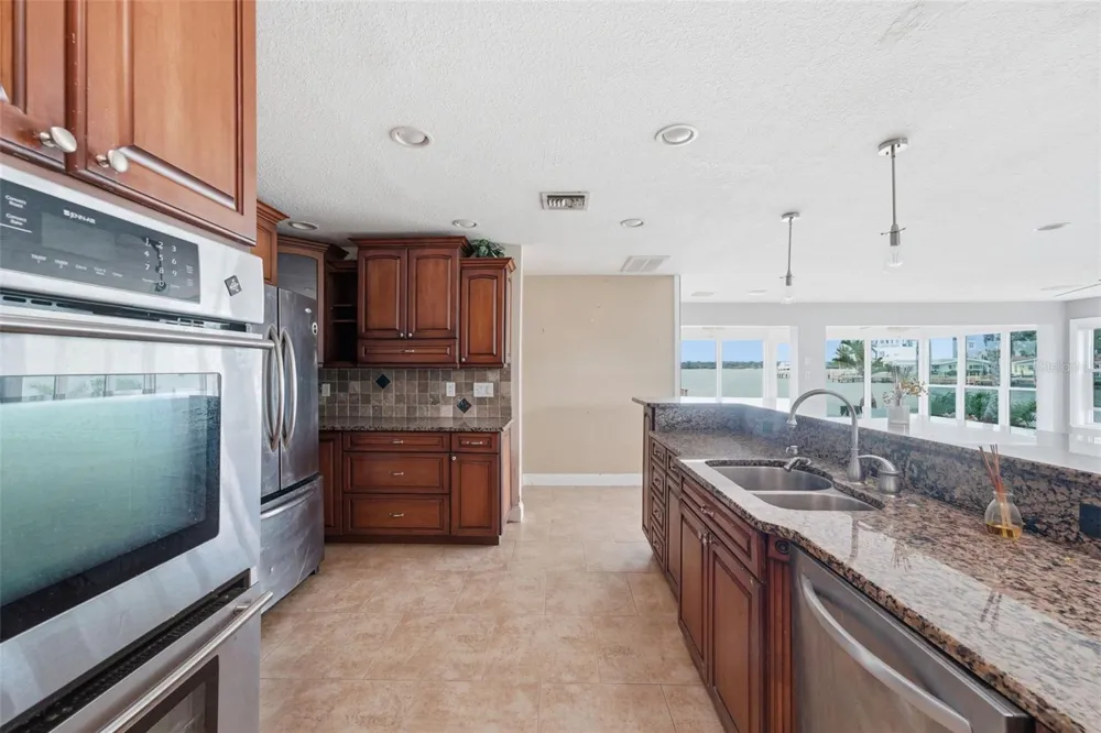 16115 4TH STREET E Redington Beach, FL 33708