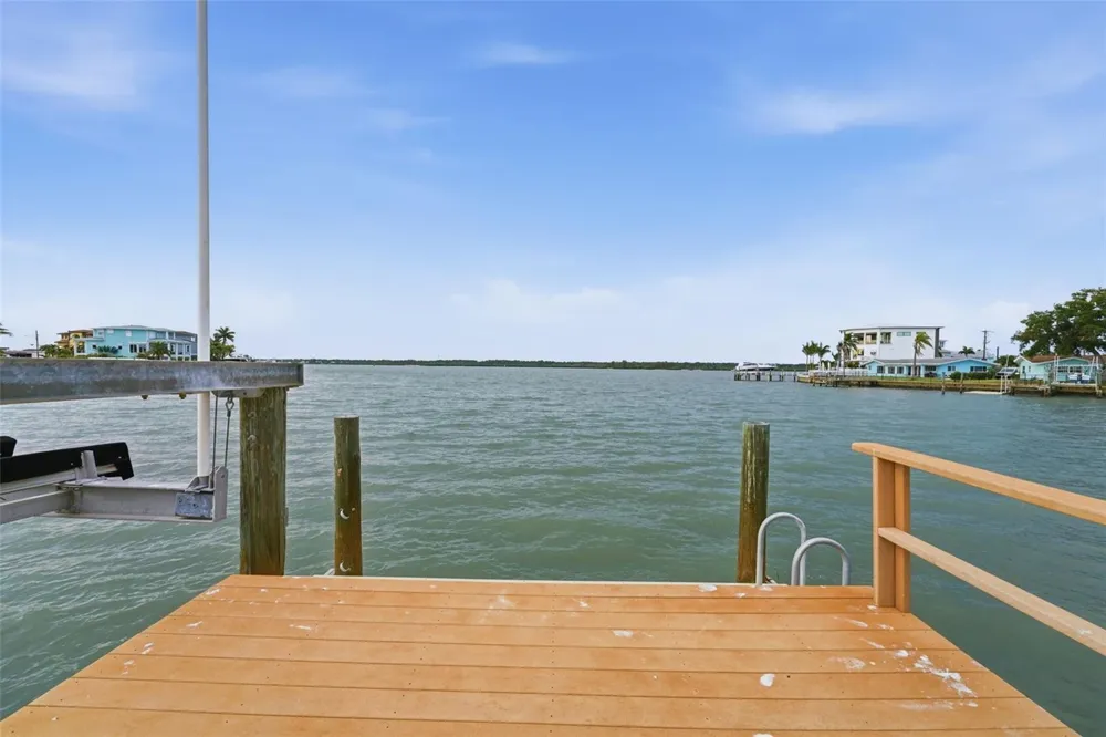 16115 4TH STREET E Redington Beach, FL 33708
