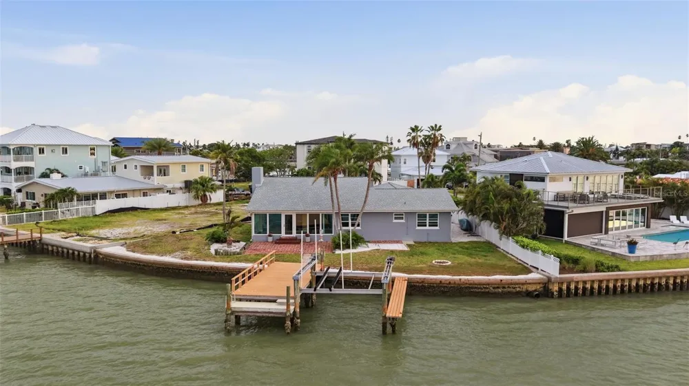 16115 4TH STREET E Redington Beach, FL 33708