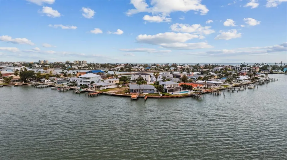 16115 4TH STREET E Redington Beach, FL 33708