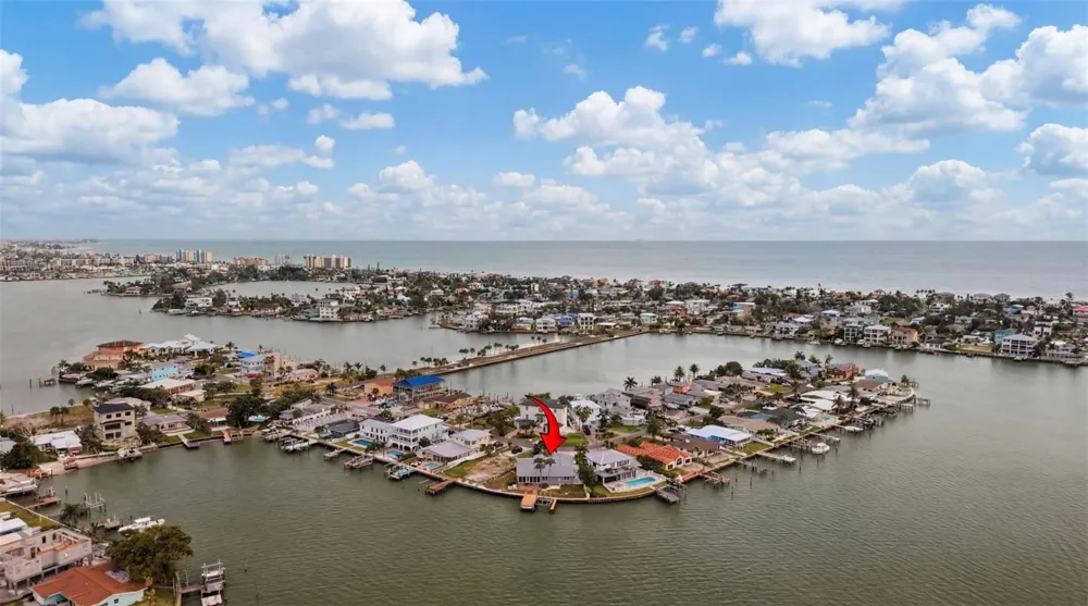 16115 4TH STREET E Redington Beach, FL 33708