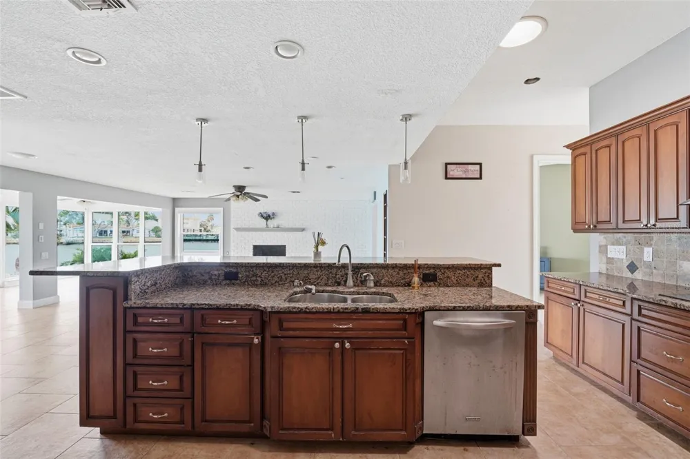 16115 4TH STREET E Redington Beach, FL 33708