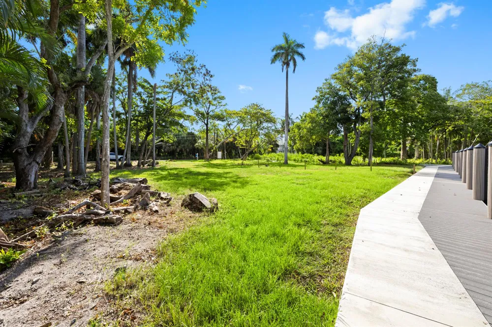 333 SW 14th Way Fort Lauderdale, FL 33312