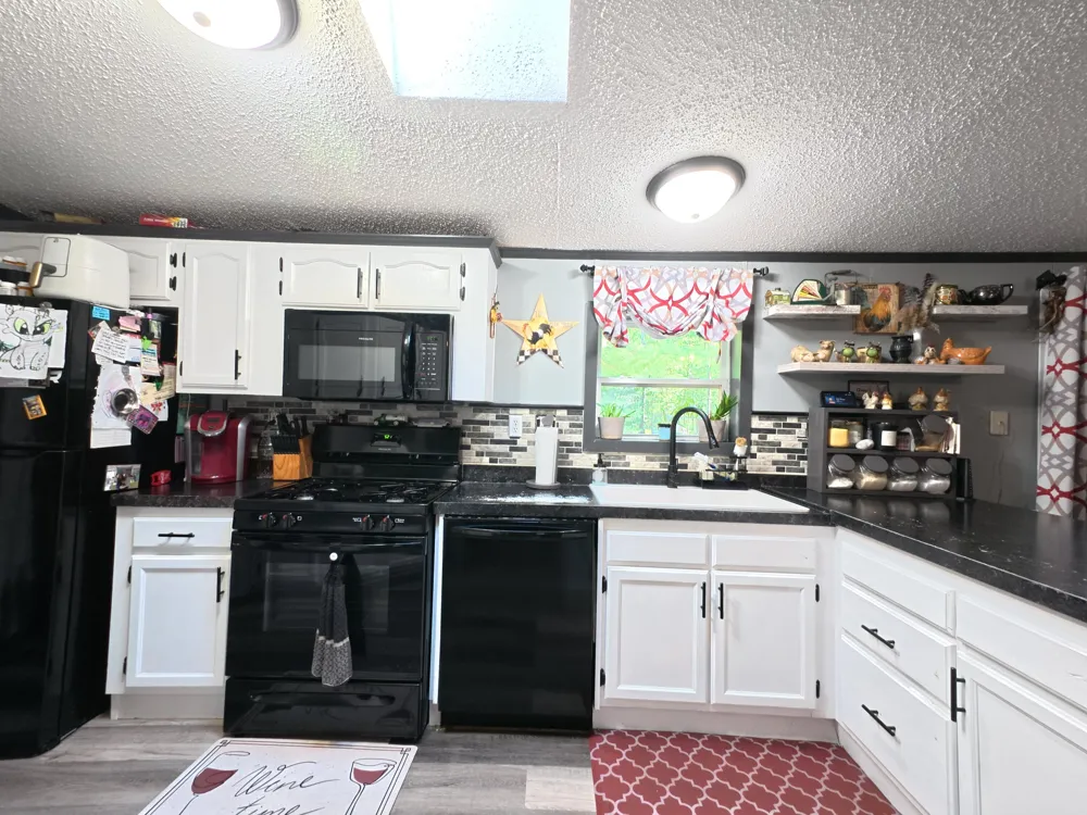 18233 Old House Road Norman Township, MI 49689