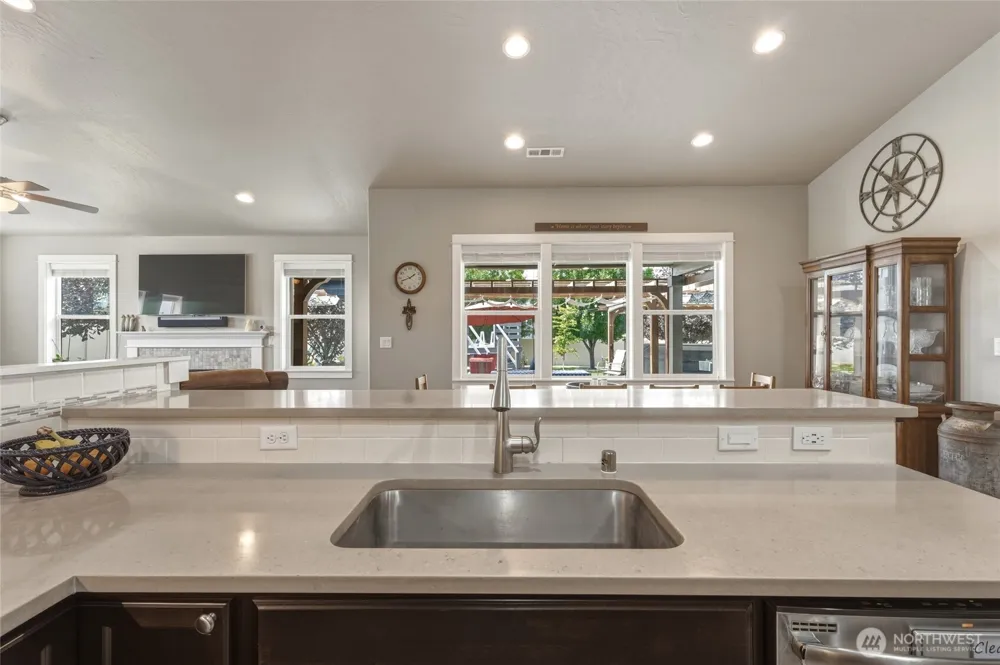 1396 Caprio Loop Walla Walla, WA 99362