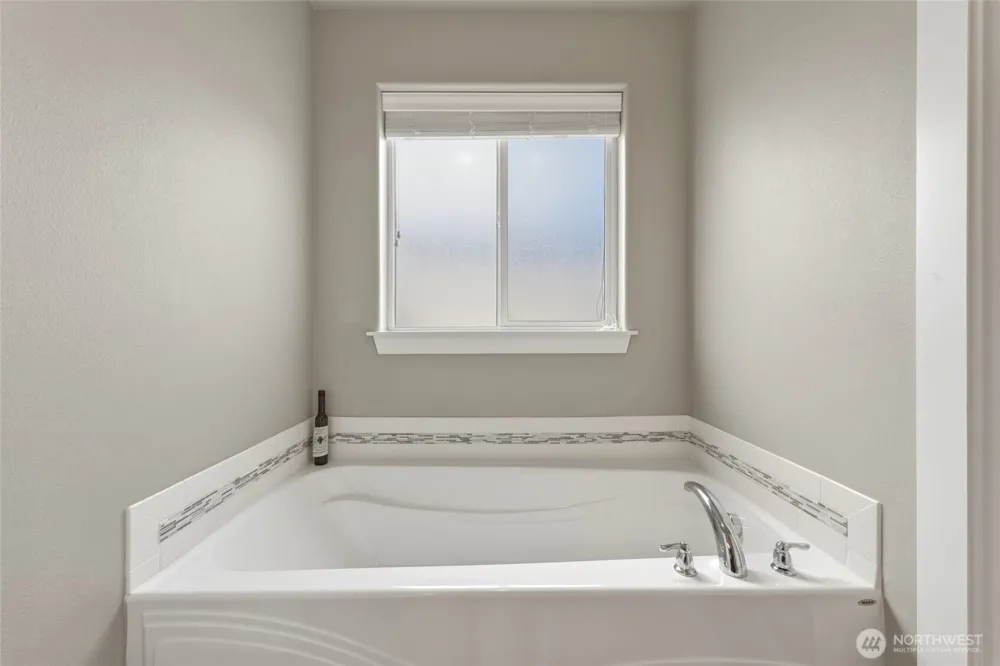 1396 Caprio Loop Walla Walla, WA 99362