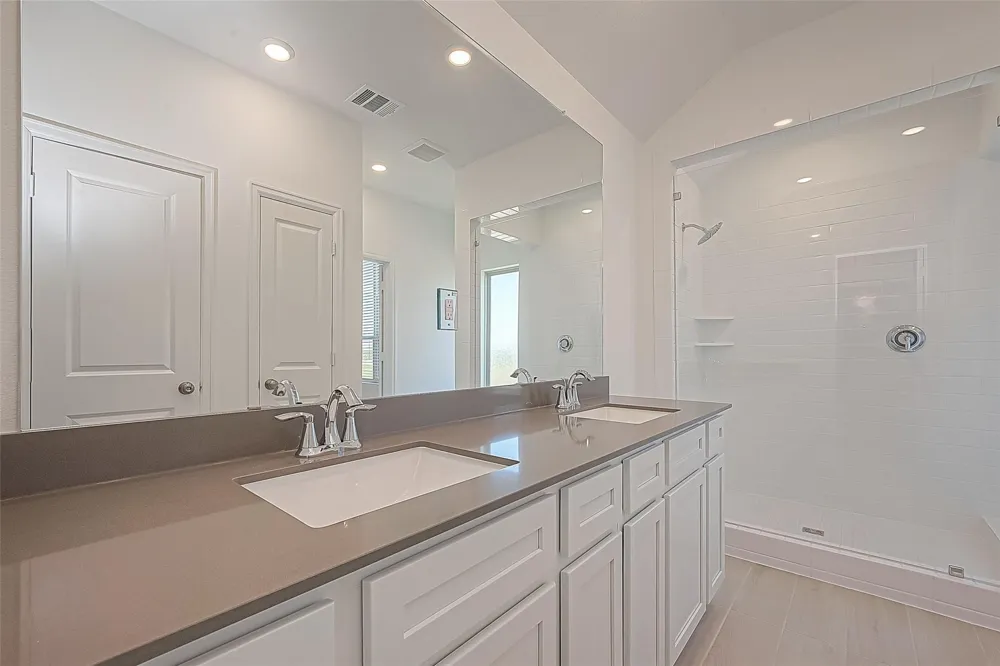 5554 Amber Brook Lane Fulshear, TX 77441