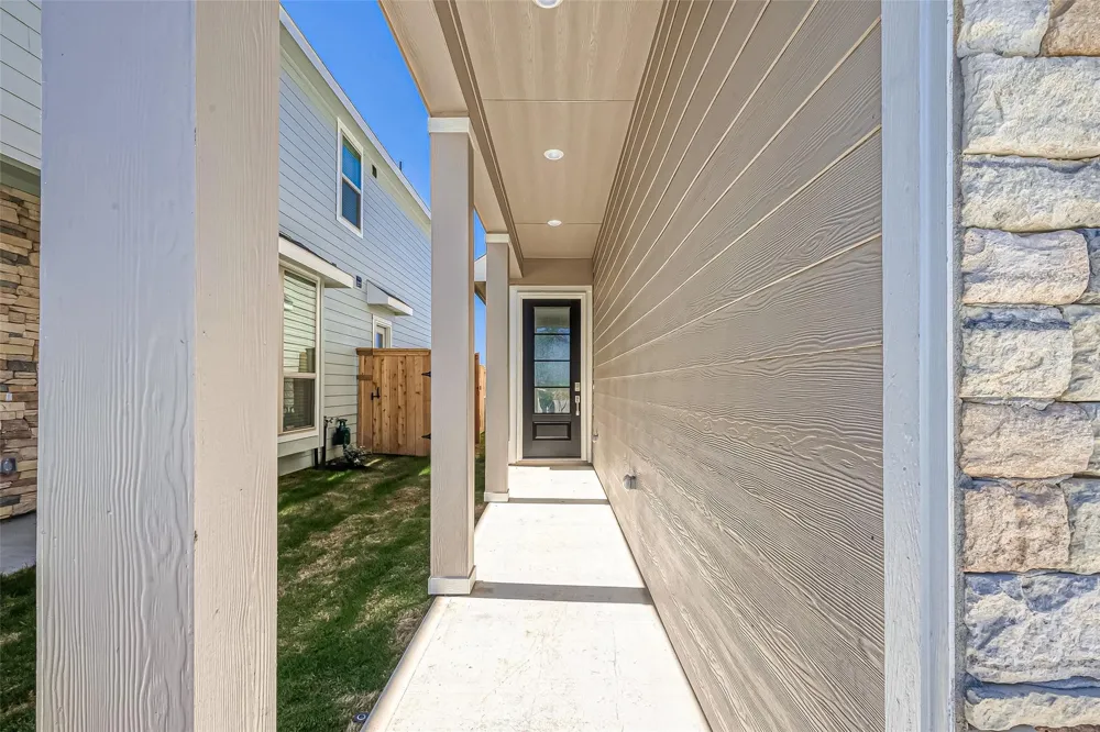 5554 Amber Brook Lane Fulshear, TX 77441