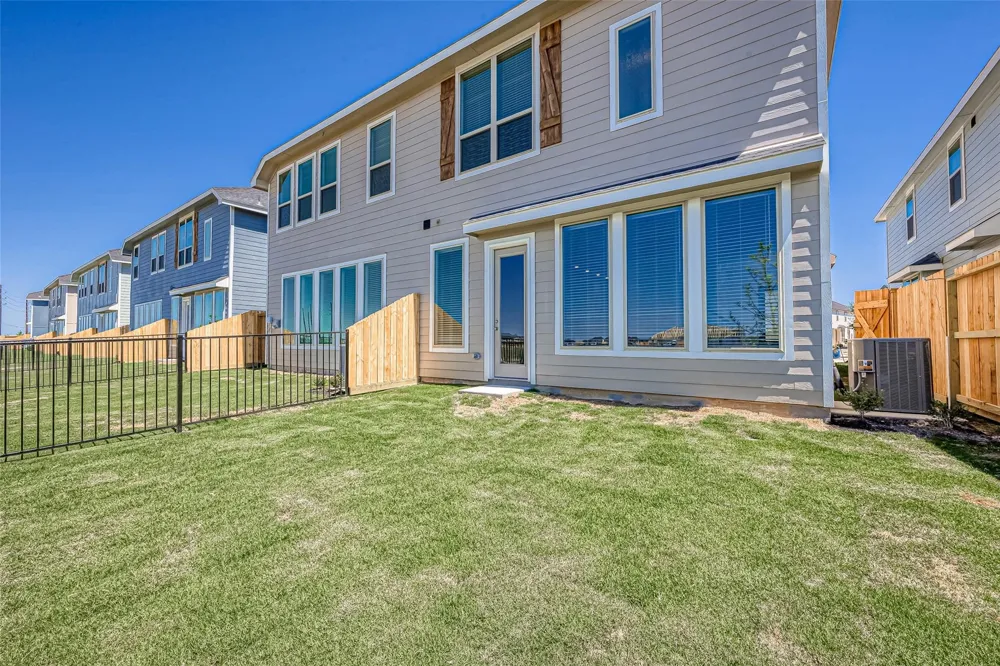 5554 Amber Brook Lane Fulshear, TX 77441