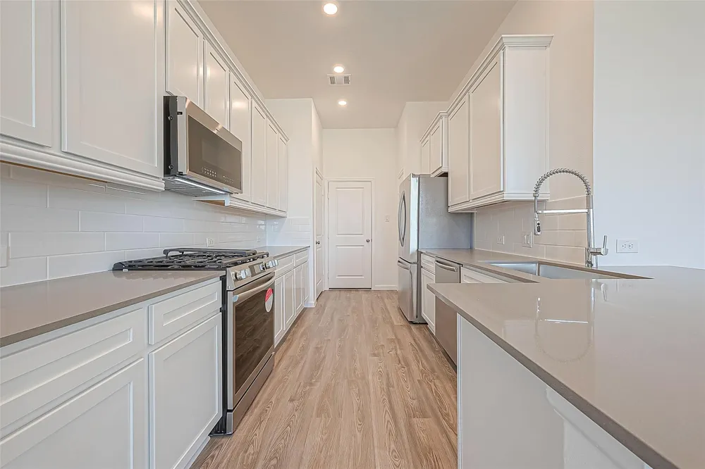 5554 Amber Brook Lane Fulshear, TX 77441
