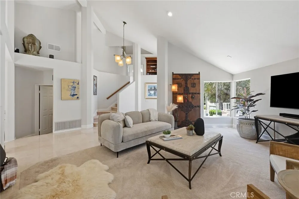10 Toulon Laguna Niguel, CA 92677