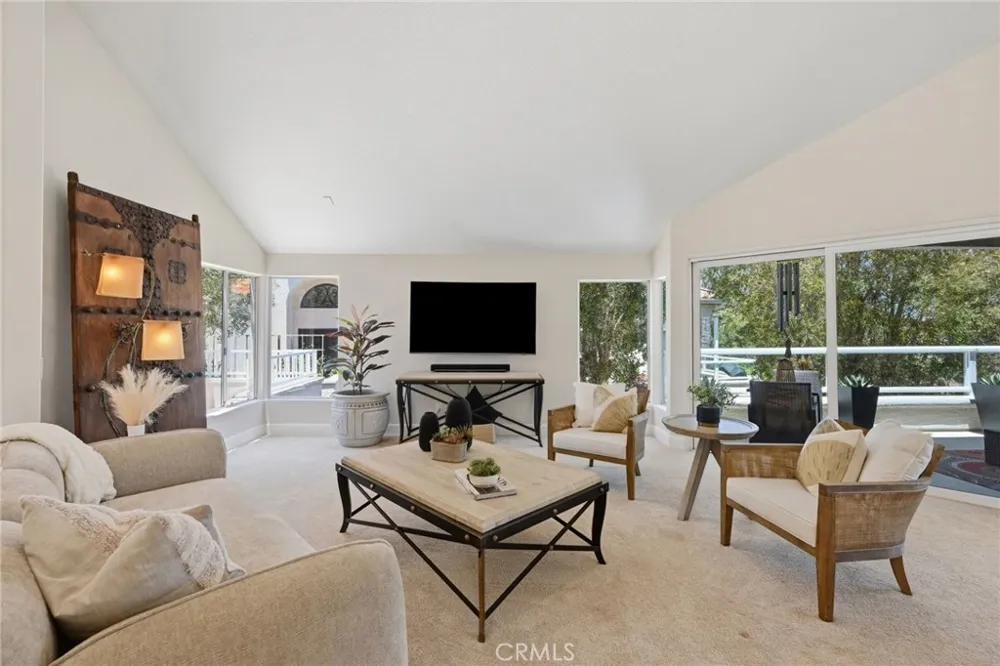 10 Toulon Laguna Niguel, CA 92677