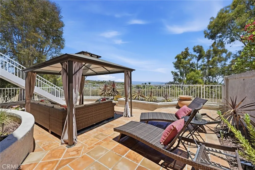 10 Toulon Laguna Niguel, CA 92677