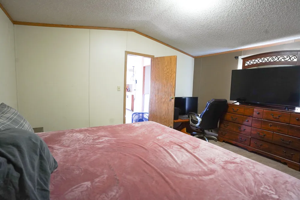 12717 S Grey Court Wayland, MI 49348