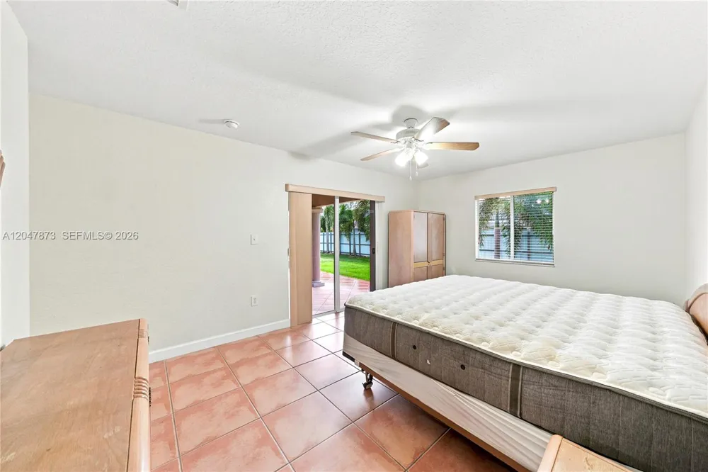 15059 SW 33rd Ter Miami, FL 33185