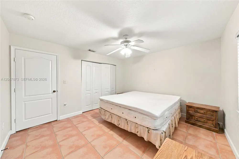 15059 SW 33rd Ter Miami, FL 33185