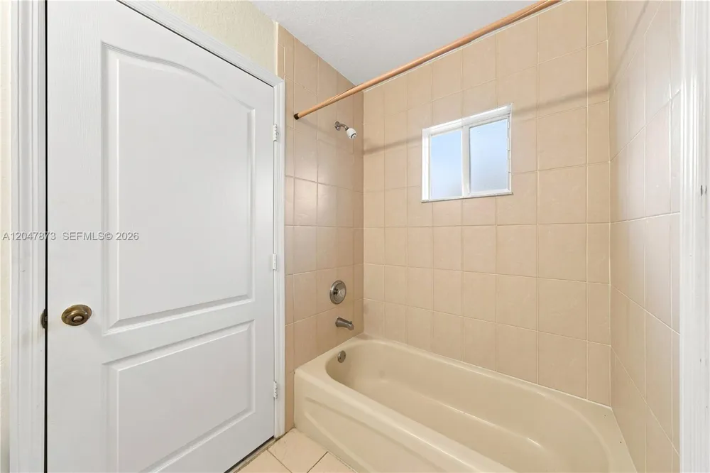 15059 SW 33rd Ter Miami, FL 33185