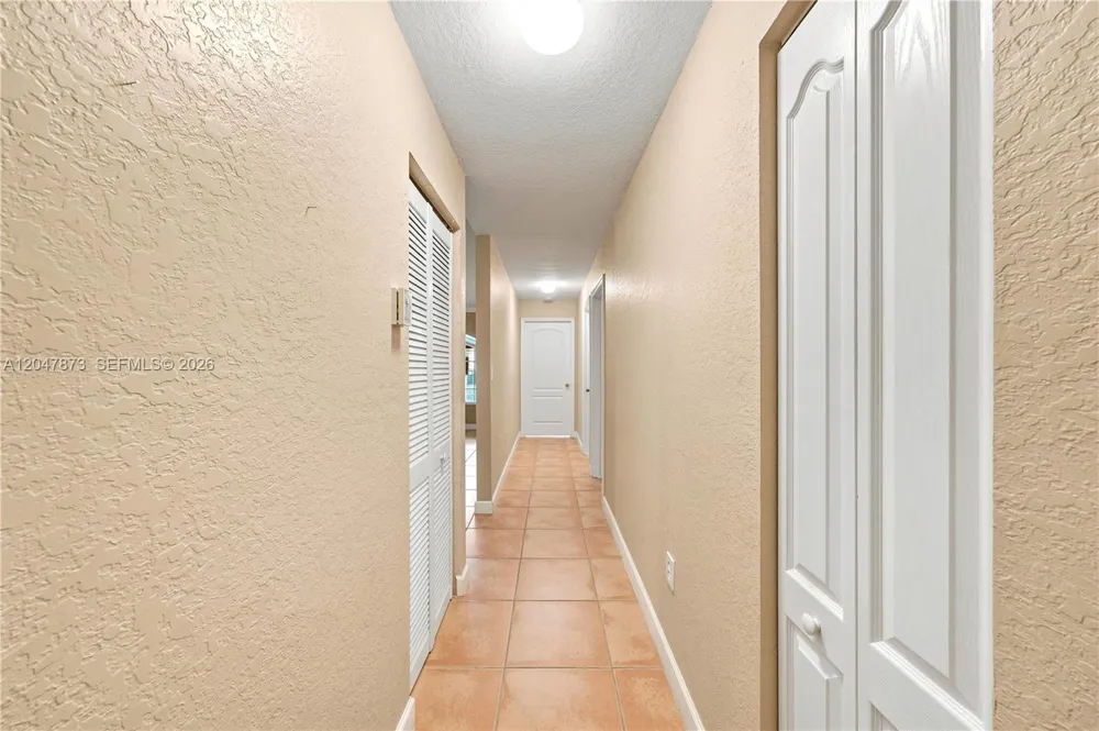 15059 SW 33rd Ter Miami, FL 33185